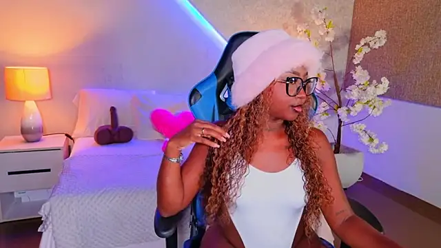 Kishalove  online show from 26, 6, 2026