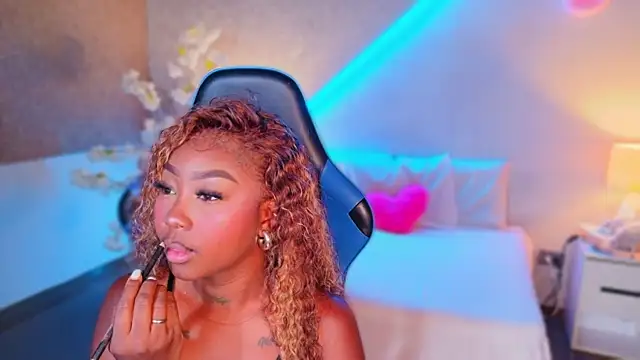 Kishalove  online show from 28, 7, 2026