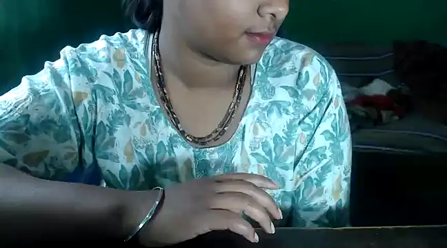 DearKimmi online show from 6, 3, 2025