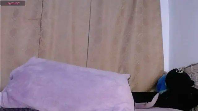 Snapshot of DaraKat18 chatting on 6, 5, 2026 DaraKat18 online show from 6, 5, 2026
