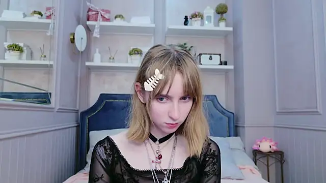 Beverly Gomes online show from 7, 11, 2025