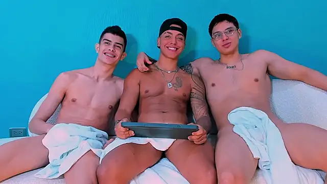 Snapshot of junior_friendss chatting on 11, 3, 2026 junior friendss online show from 11, 3, 2026