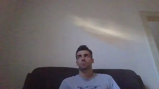 JulioIsHere4you online show from 19, 9, 2025