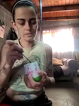 Almendrasexy online show from 25, 11, 2025