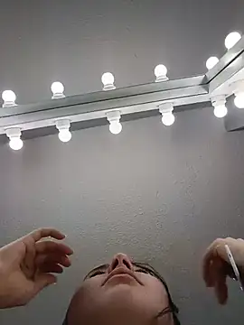 Bella Sumers online show from 24, 4, 2026