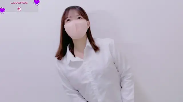 Mayu o19o online show from 24, 4, 2026