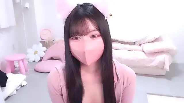 moka-neko online show from 2, 11, 2025