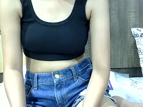 Snapshot of SEXYGUDIYA chatting on 18, 9, 2025 SEXYGUDIYA online show from 18, 9, 2025