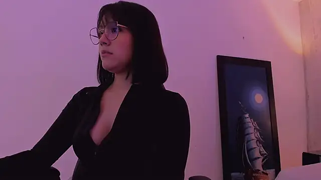 AnnaraLein online show from 19, 11, 2025