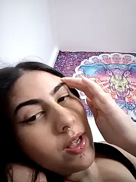 Snapshot of ApenasLys chatting on 18, 10, 2025 ApenasLys online show from 18, 10, 2025