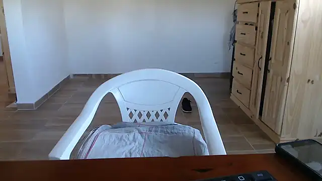 Missforever online show from 26, 4, 2026