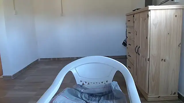 Missforever online show from 27, 4, 2026