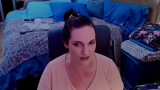ninajaymes online show from 22, 6, 2026