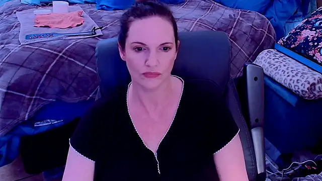 ninajaymes online show from 18, 7, 2026