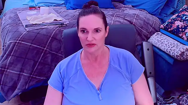 ninajaymes online show from 23, 7, 2026