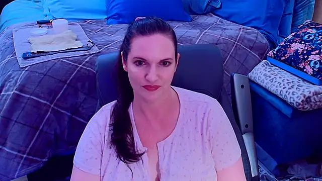 ninajaymes online show from 25, 7, 2026