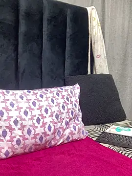 Littlebunny33 online show from 21, 4, 2026