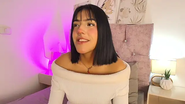 Dulce Bella  online show from 6, 2, 2026