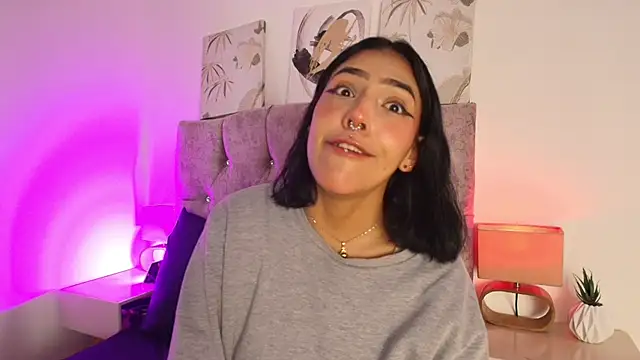 Dulce Bella  online show from 23, 2, 2026