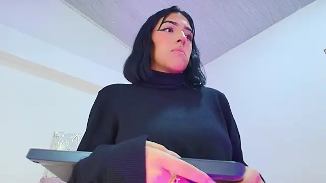 Dulce Bella  online show from 6, 3, 2026