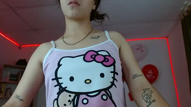 Snapshot of Lucy_y_Jacob chatting on 21, 9, 2025 Lucy y Jacob online show from 21, 9, 2025