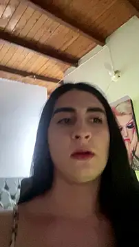 lola diez online show from 15, 7, 2026