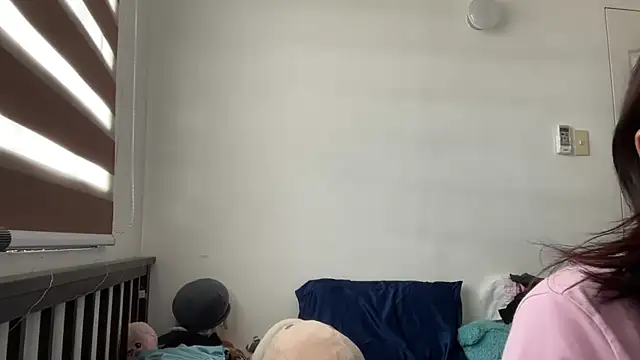 puchienjoyer online show from 21, 4, 2026