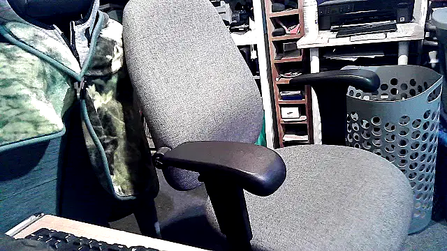 Snapshot of georgew62 chatting on 16, 11, 2025 georgew62 online show from 16, 11, 2025