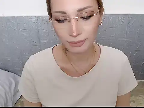 Snapshot of toni_0601 chatting on 3, 2, 2025 toni 0601 online show from 3, 2, 2025