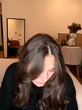 SophiiaStarr online show from 4, 11, 2025