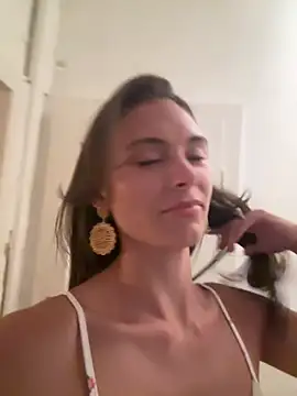 Snapshot of SophiiaStarr chatting on 3, 7, 2026 SophiiaStarr online show from 3, 7, 2026