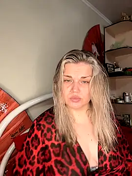 Snapshot of Nayvessa chatting on 24, 11, 2025 Nayvessa online show from 24, 11, 2025