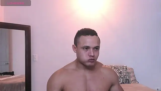 KingLevi01 online show from 8, 9, 2025