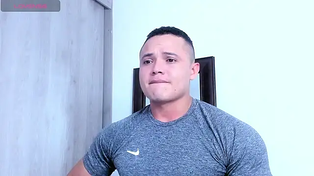 KingLevi01 online show from 25, 9, 2025