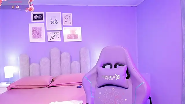 Snapshot of lucrecia_sucker chatting on 10, 9, 2025 lucrecia sucker online show from 10, 9, 2025