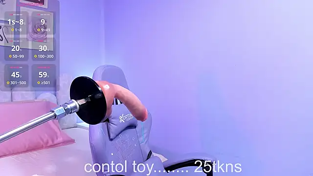 Snapshot of lucrecia_sucker chatting on 12, 10, 2025 lucrecia sucker online show from 12, 10, 2025