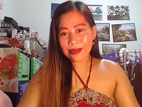 filipina beauty online show from 14, 12, 2025
