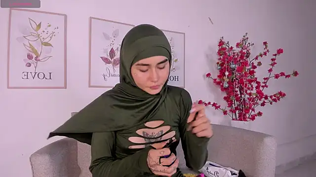 seraphine arabic online show from 25, 7, 2026
