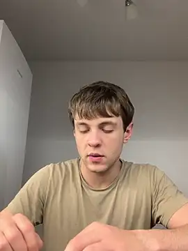 Kit Kat01 online show from 3, 11, 2025