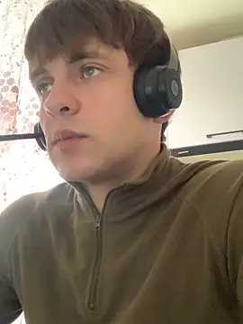 Kit Kat01 online show from 18, 11, 2025