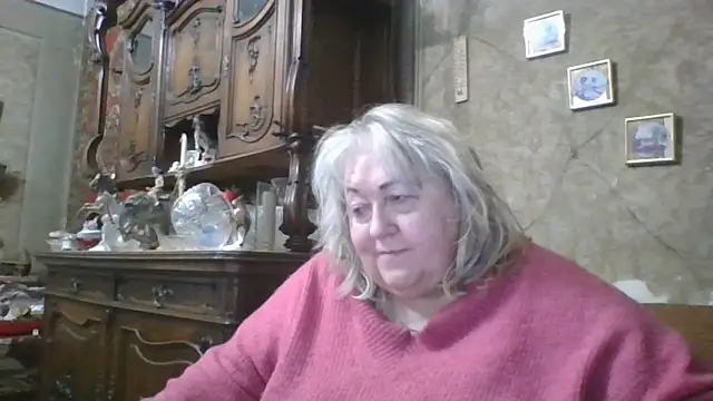 Lala-Love56 online show from 22, 4, 2026