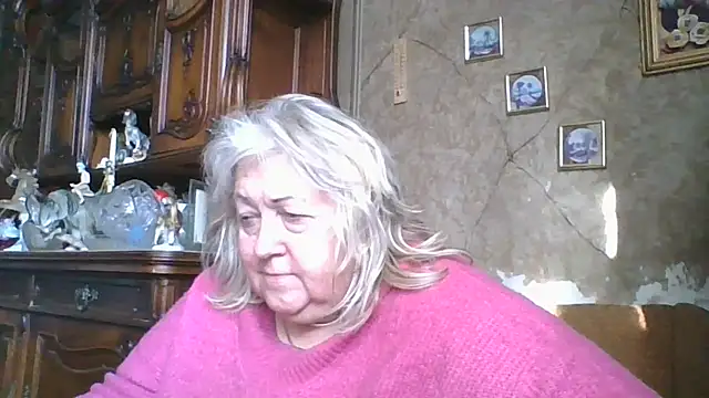 Lala-Love56 online show from 24, 4, 2026