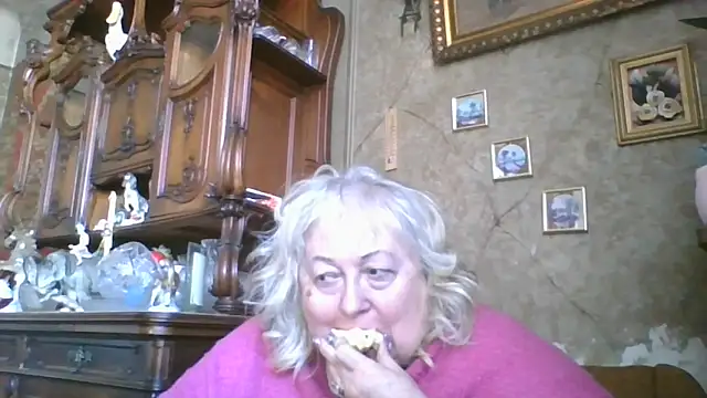 Lala-Love56 online show from 26, 4, 2026