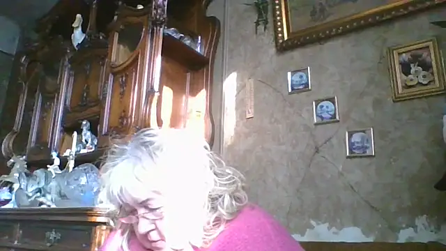 Lala-Love56 online show from 28, 4, 2026