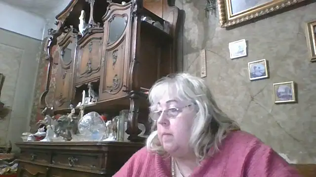 Lala-Love56 online show from 8, 6, 2026