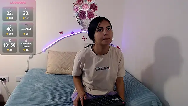 Snapshot of Valeryxs chatting on 1, 10, 2025 Valeryxs online show from 1, 10, 2025