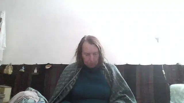 Snapshot of AnnaLive570 chatting on 5, 5, 2026 AnnaLive570 online show from 5, 5, 2026