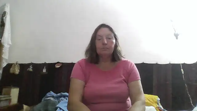 Snapshot of AnnaLive570 chatting on 4, 6, 2026 AnnaLive570 online show from 4, 6, 2026