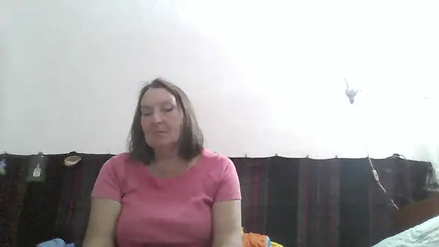 Snapshot of AnnaLive570 chatting on 8, 6, 2026 AnnaLive570 online show from 8, 6, 2026