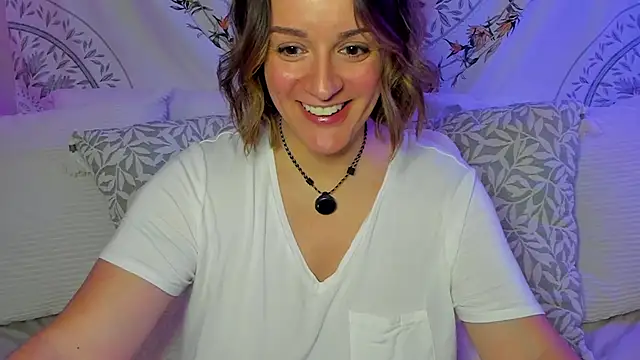 BigBoobsMcGee online show from 8, 9, 2025